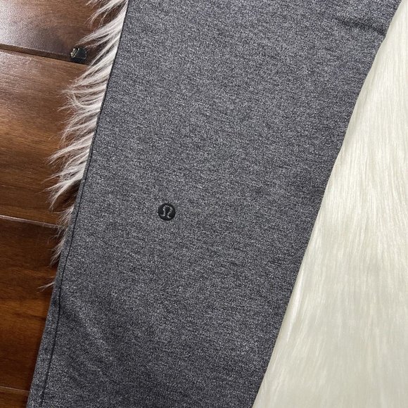 Lululemon Size‎ 4 Heathered Black Gray On The Fly Pants - Picture 8 of 11